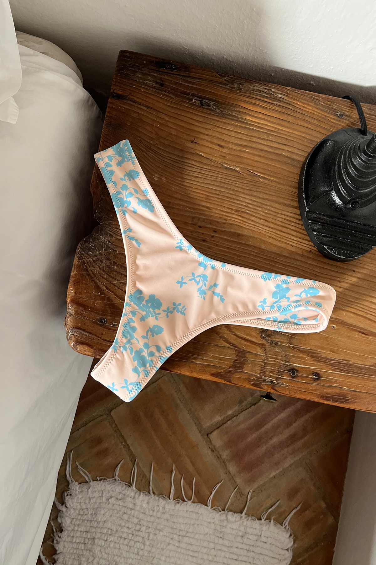 Alba Bottom in cream blossom