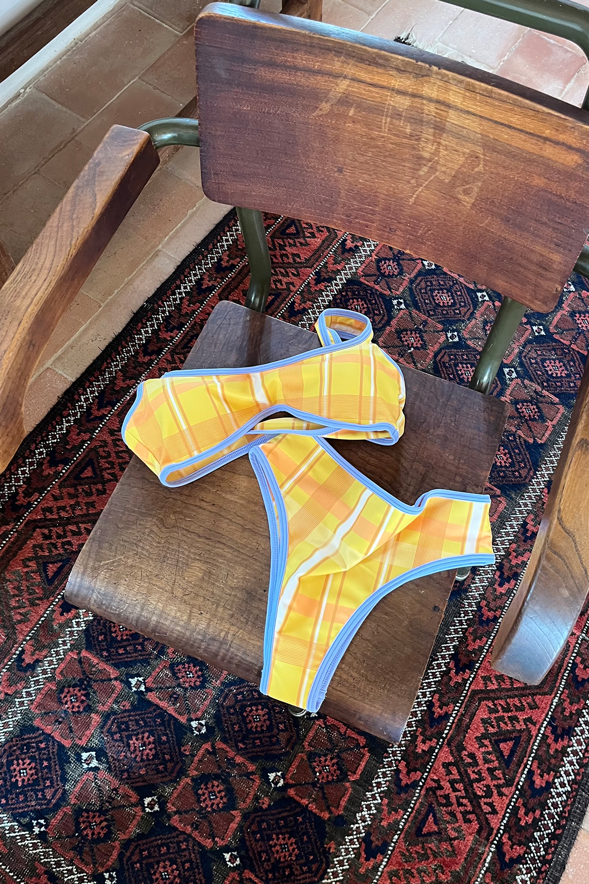 Clara Bottom in striped yellow